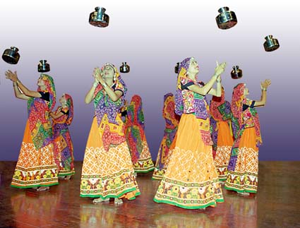 Gujarati Folk Dance - Ghado